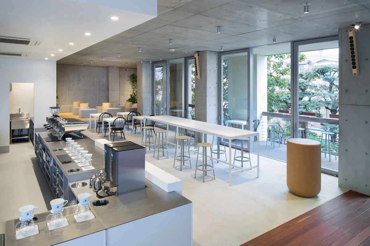 Blue Bottle Coffee Aoyama Cafe