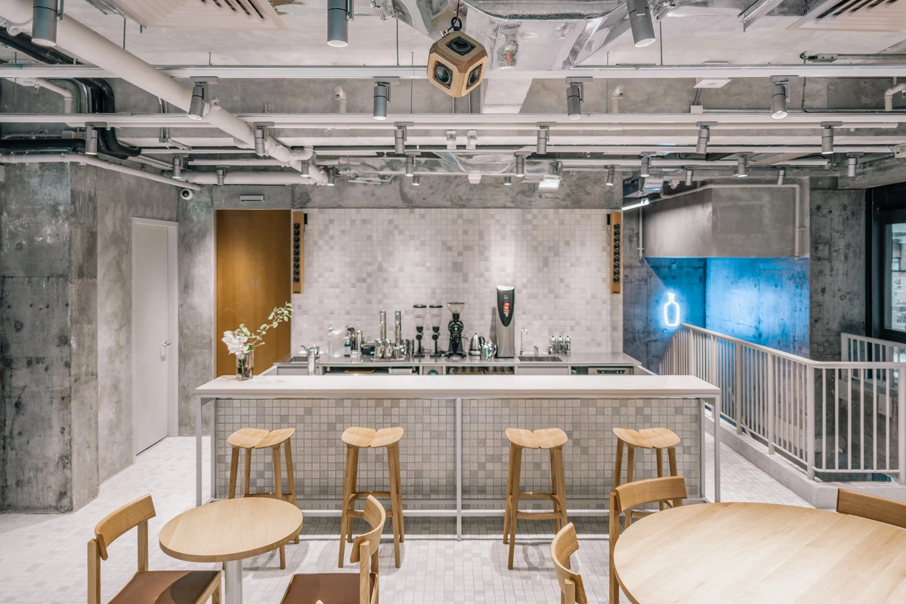 Blue Bottle Coffee (Lyndhurst Terrace)