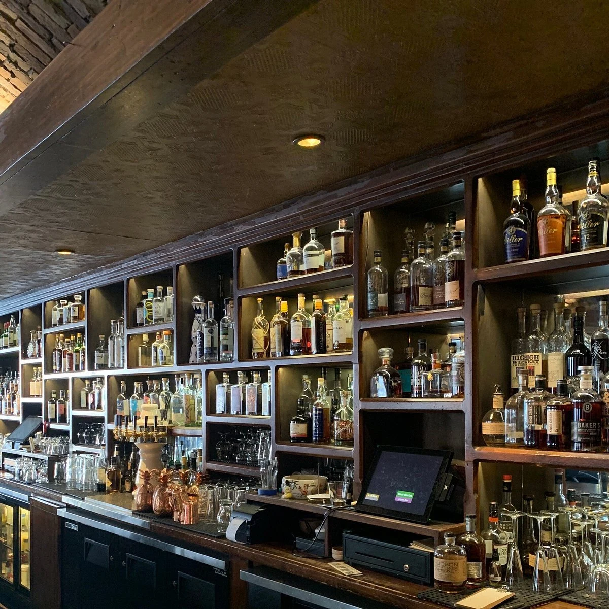 Black Market Liquor Bar - Studio City Restaurant and Bar