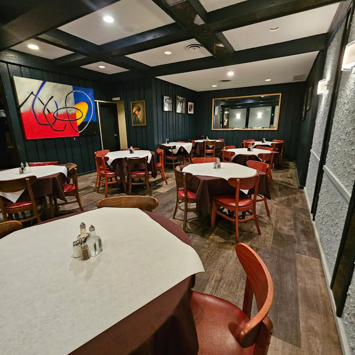 Cafe Patisserie Chocolaterie
