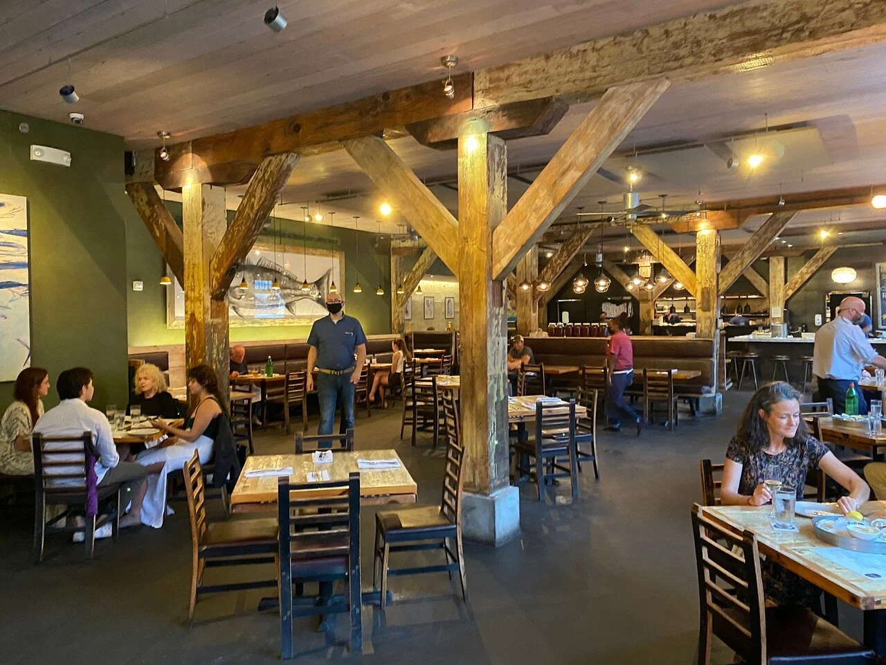 Pêche Seafood Grill