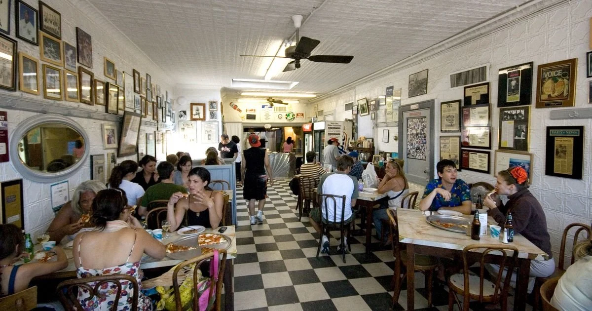 Totonno’s Pizzeria Napolitano